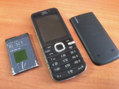Лот: 10623187. Фото: 1. Nokia 6730c, неисправен, не загружается... Кнопочные мобильные телефоны