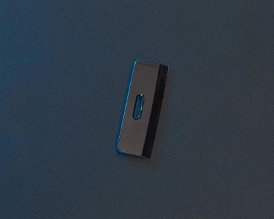 Лот: 19823643. Фото: 1. Вставки боковые Nokia N81 крышка... Другое (запчасти, оборудование)
