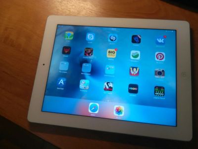 Лот: 7246245. Фото: 1. iPad 3 retina 32 gb + жесткий... Планшеты