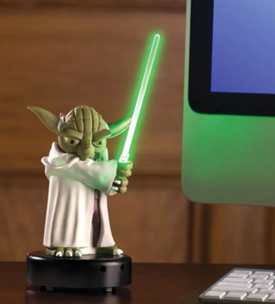 Лот: 9908620. Фото: 1. yoda usb desk protector star wars... Другое (периферия)