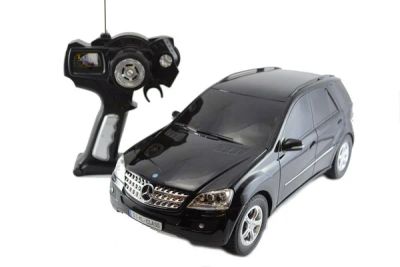 Лот: 2986890. Фото: 1. Радиоуправляемая машинка "Mercedes... Машины и техника