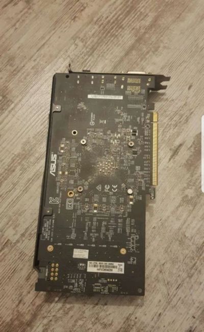 Лот: 17819307. Фото: 1. asus rx 570 4gb. Клавиатуры для ноутбуков