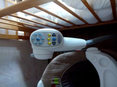 Лот: 4571934. Фото: 1. Электронная качеля GRACO Lovin... Ходунки, прыгунки, качели