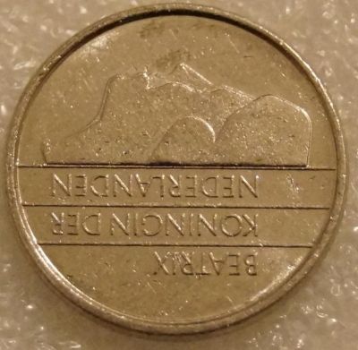 Лот: 8766508. Фото: 1. 10 центов 1992 Нидерланды. Европа