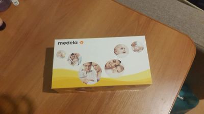Лот: 11366821. Фото: 1. Молокоотсос ручной Medela. Другое (кормление и уход, гигиена)
