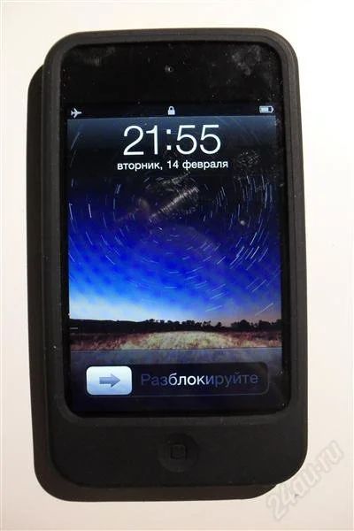Лот: 1562238. Фото: 1. Ipod Touch 4g 32gb срочно!!!. Плееры
