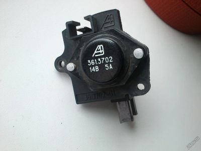 Лот: 4461298. Фото: 1. Щетки генератора ВАЗ 361.3702. Электрооборудование