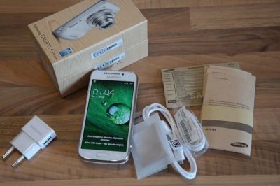 Лот: 4599590. Фото: 1. Samsung Galaxy S4 Zoom Новый... Смартфоны