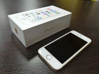 Лот: 14549202. Фото: 1. Iphone 5S 16Gb. Смартфоны