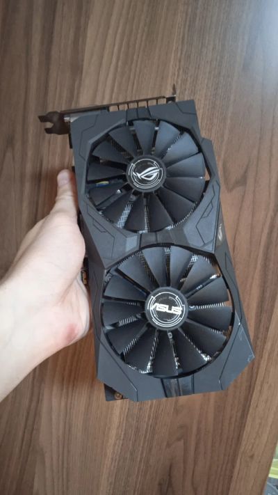 Лот: 19386936. Фото: 1. Видеокарта GTX 1050ti. Видеокарты