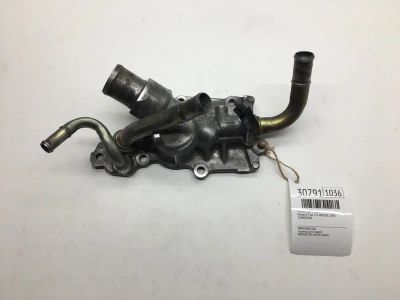Лот: 20385541. Фото: 1. Корпус термостата Nissan X-Trail... Двигатель и элементы двигателя