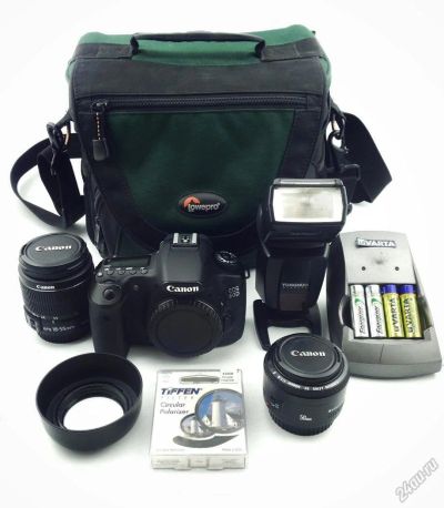 Лот: 6923633. Фото: 1. Canon 60D + Отличный комплект... Цифровые зеркальные