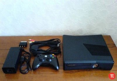 Лот: 4087385. Фото: 1. Xbox 360 Slim 250gb (матовая... Игровые приставки, консоли