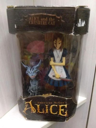 Лот: 9797775. Фото: 1. American McGee's Alice and Cheshire... Игрушки