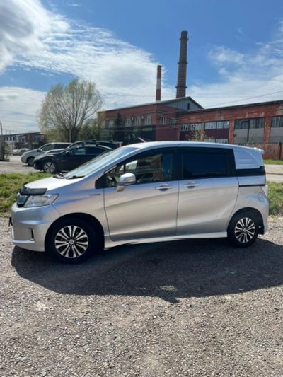 Лот: 25365694. Фото: 1. Honda Freed Spike Hibrid 2014г... Автомобили