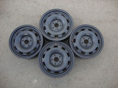 Лот: 13368331. Фото: 1. Комплект Оригинальных дисков Skoda... Диски