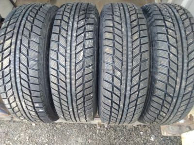 Лот: 15133775. Фото: 1. 175\70 R13 шины новые свежие липучка... Шины
