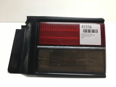 Лот: 20391945. Фото: 1. Вставка багажника Toyota Corona... Кузов