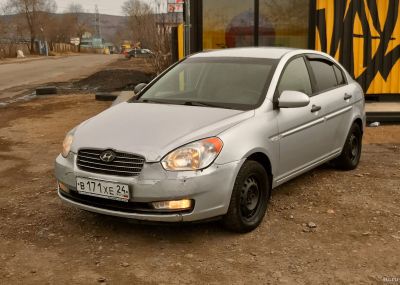 Лот: 17288356. Фото: 1. Hyundai Verna. Автомобили