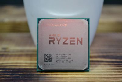 Лот: 19134650. Фото: 1. Процессор AMD Ryzen 5 1400 (00306... Процессоры