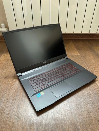Лот: 20588708. Фото: 1. MSI GF76 Katana 17 B12VGK-275XRU. Ноутбуки