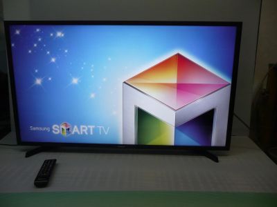 Лот: 25606640. Фото: 1. Samsung UE40J5200 Smart Wi-Fi. Телевизоры