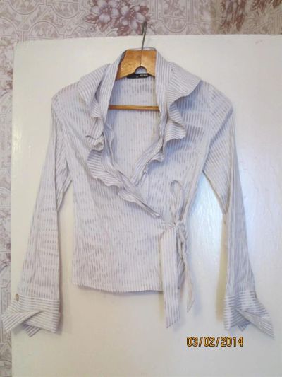 Лот: 3684985. Фото: 1. хорошая блузка. Блузы, рубашки, водолазки