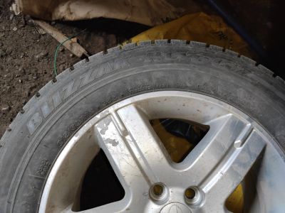 Лот: 18003783. Фото: 1. Шины Bridgestone Revo GZ 215/60R16. Шины