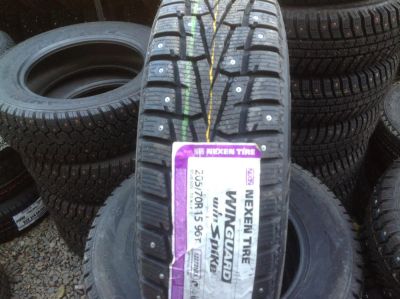 Лот: 6182640. Фото: 1. 205 70r15 Nexen Корейские Зимние... Шины