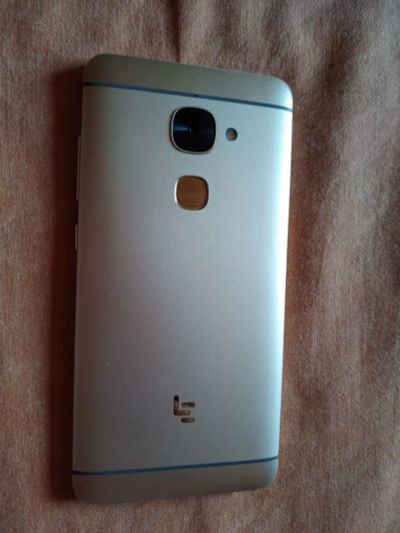 Лот: 11964566. Фото: 1. Смартфон LeEco. Смартфоны
