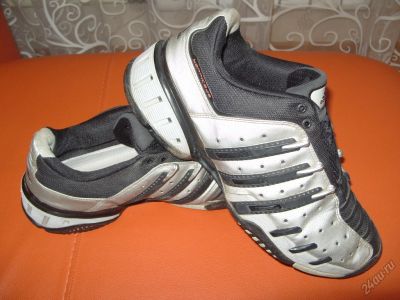 Лот: 5699703. Фото: 1. Кроссовки Adidas (оригинал). Кеды, кроссовки, слипоны