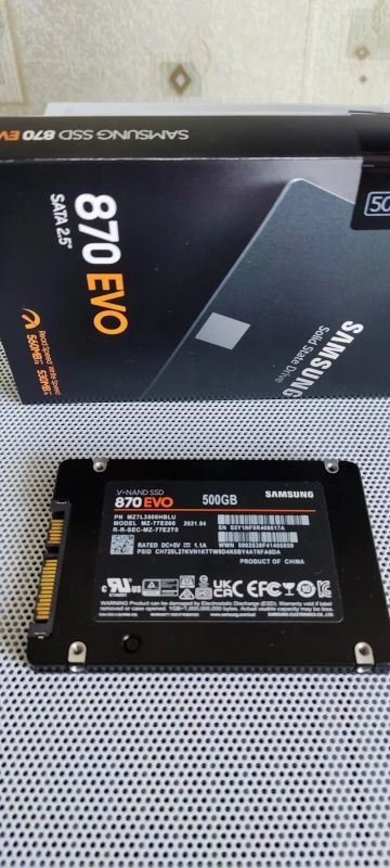 Лот: 23059609. Фото: 1. Samsung 870 EVO 500gb. SSD-накопители