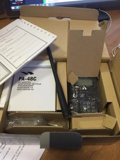Лот: 6951223. Фото: 1. YAESU VX-6R радиостанция. Рации, радиостанции