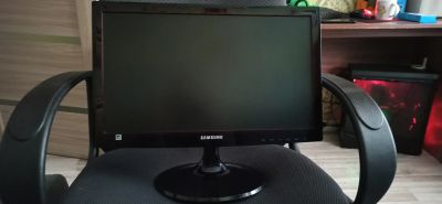 Лот: 18717717. Фото: 1. Монитор Samsung. ЖК-мониторы