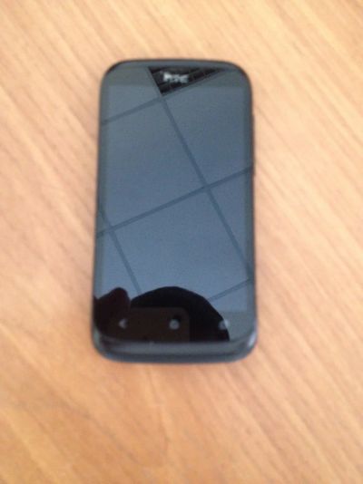 Лот: 4579147. Фото: 1. HTC Desire V не включается. Смартфоны