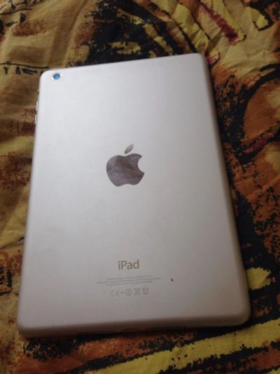 Лот: 4215903. Фото: 1. ipad mini wifi. Планшеты