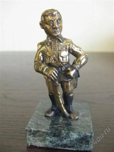 Лот: 6070215. Фото: 1. Маршал Ворошилов Климент Ефремович... Скульптуры