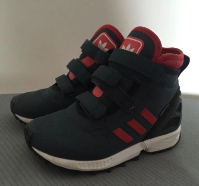 Лот: 8400263. Фото: 1. Кроссовки Adidas демисезонные. Ботинки