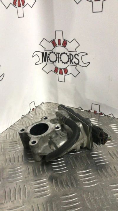 Лот: 18795714. Фото: 1. Клапан EGR SH01-20300 Mazda CX-5... Двигатель и элементы двигателя