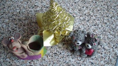 Лот: 3687667. Фото: 1. ёлочка и статуэтки одним лотом. Другое (предметы интерьера)