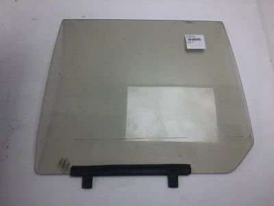 Лот: 20396622. Фото: 1. Стекло двери Audi 100 1980 435845205... Кузов