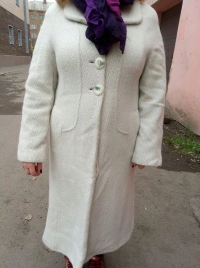 Лот: 10443332. Фото: 1. Пальто женское демисезонное б... Верхняя одежда
