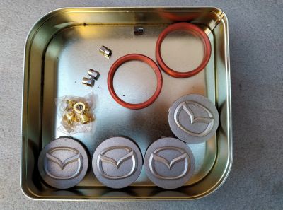 Лот: 18576584. Фото: 1. Колпачки на диски Mazda, колпачки... Другое (шины, диски)