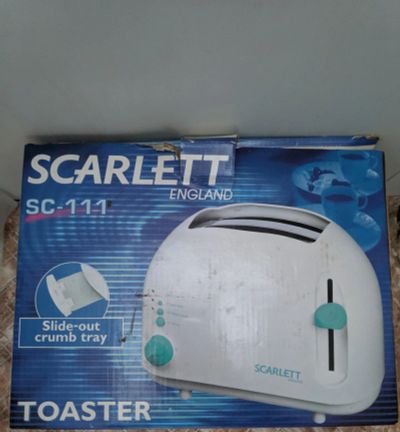 Лот: 15241874. Фото: 1. Тостер Scarlett SC-111. Кухонная