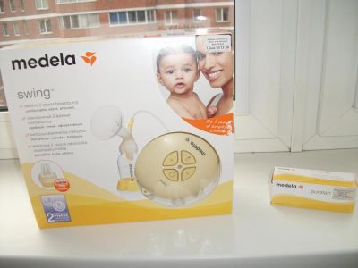 Лот: 5808198. Фото: 1. Молокоотсос Medela Swing. Всё для кормления