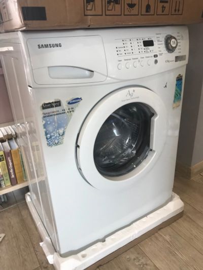 Лот: 16353778. Фото: 1. Машинка стиральная Samsung wf... Стиральные машины