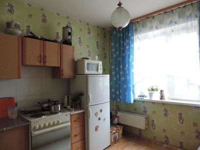 Лот: 9678745. Фото: 1. Продам 1-комн, ул. Батурина 19. Квартиры, студии