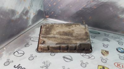 Лот: 23585723. Фото: 1. Поддон КПП Toyota Altezza 2JZ-GE... Трансмиссия