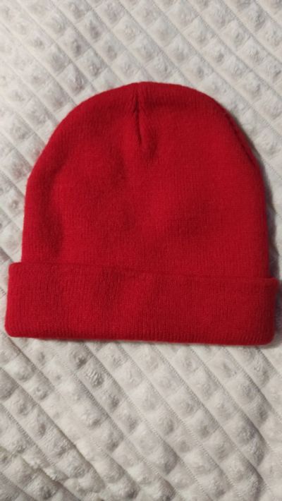 Лот: 22161151. Фото: 1. Детская шапка ярко красная новая. Детские карнавальные, праздничные костюмы