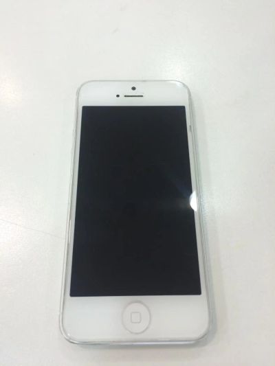 Лот: 5379101. Фото: 1. iPhone 5/16 gb/white. Смартфоны